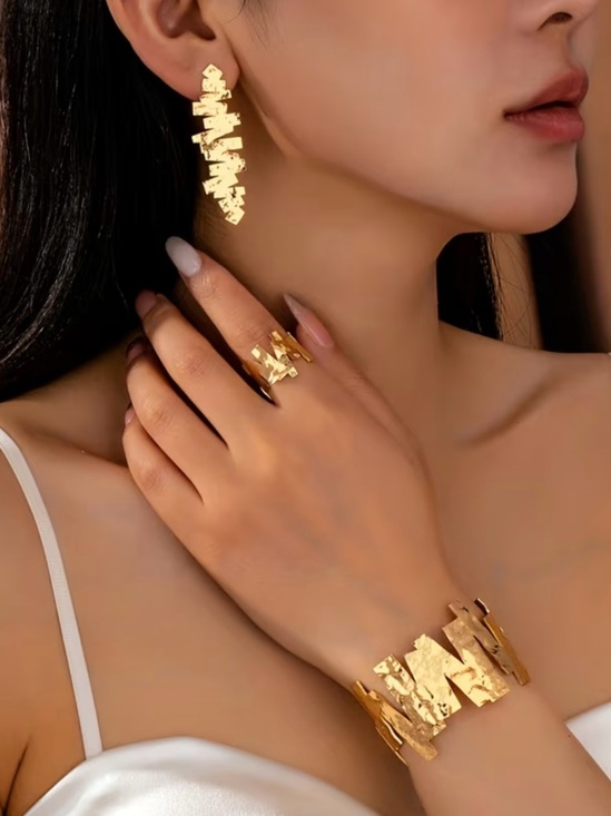 Anthropologie Jewelry - NEW! 4 pieces Elegant Gold Jewelry Set. Trendy Jewelry. (A0-20)